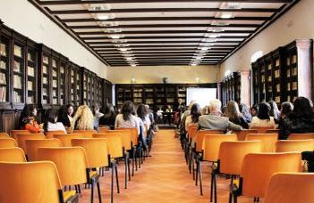 Vincze Györgyi „Pedagógusok vélekedései az erkölcsi ítéletalkotásról” című doktori értekezésének nyilvános védése.